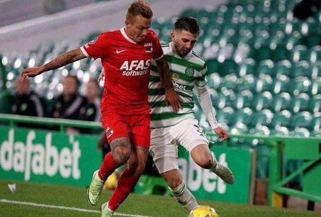 地的游客和 地的游客和