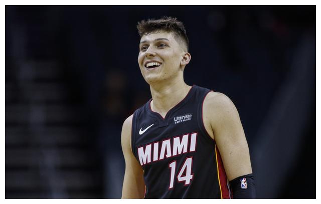 但中场依然 但中场依然